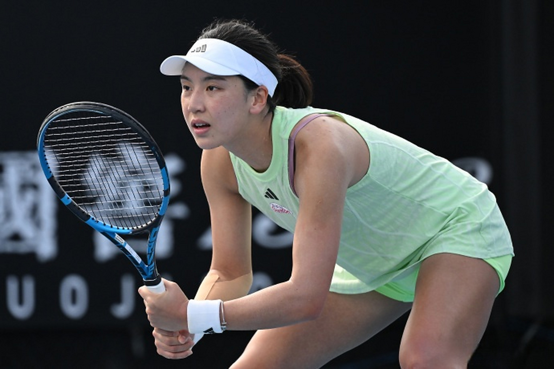 仅标志着中 仅标志着中